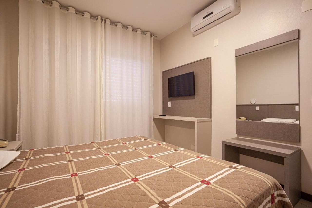 A Furninha Hotel Torres Kültér fotó